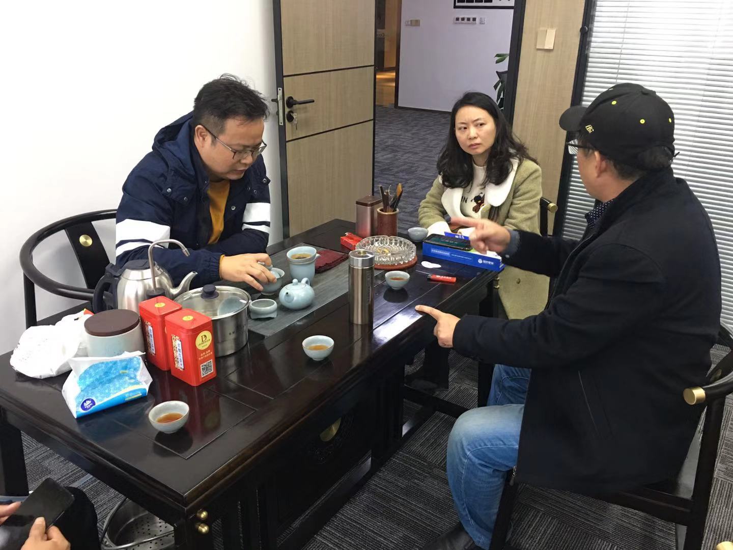 第一站率先拜访我会领导企业